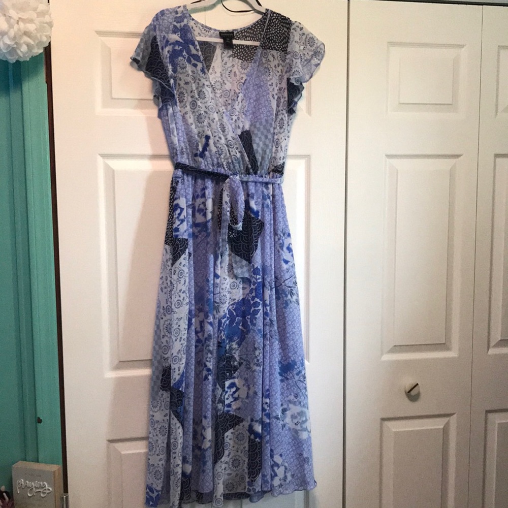 Blue mixed patterned dress⭐️